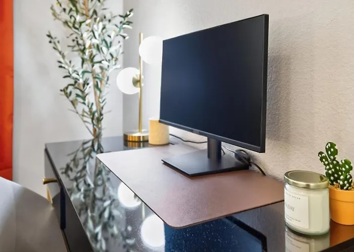 Serene Luxe 2br 2ba Pool Gym Free Parking K1 Apartment Scottsdale