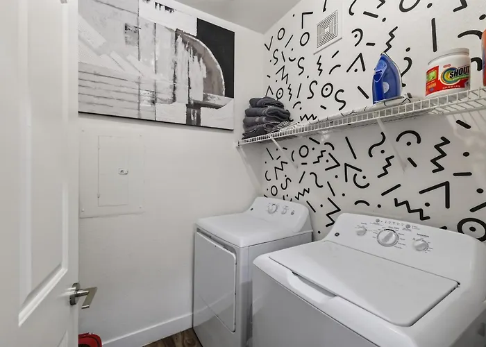 Apartment Serene Luxe 2br 2ba Pool Gym Free Parking K1 *